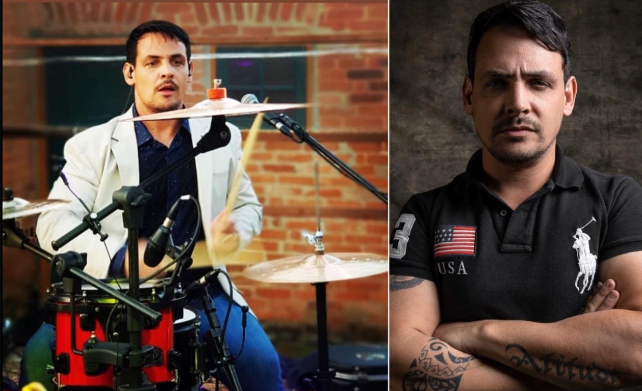 Thiago tocando bateria; ao lado, posando para campanha de 15 anos de banda Thiago tocando bateria; ao lado, posando para campanha de 15 anos de banda