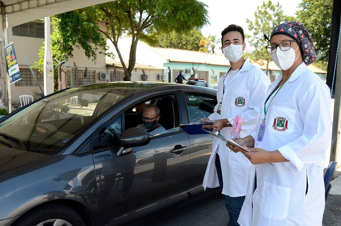 Prefeitura de Várzea Paulista comemora vacinação recorde no município