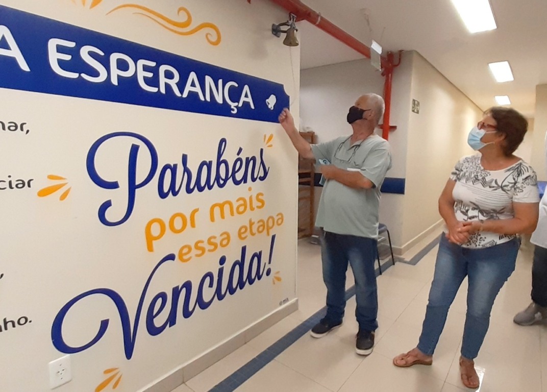 Menina de 9 anos quer conhecer "heróis" do Hospital São Vicente que salvaram avô Menina de 9 anos quer conhecer "heróis" do Hospital São Vicente que salvaram avô