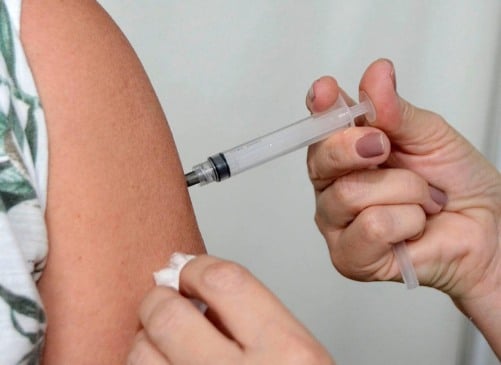 Covid: Mais de 9,7 mil vacinas foram aplicadas em Várzea Paulista