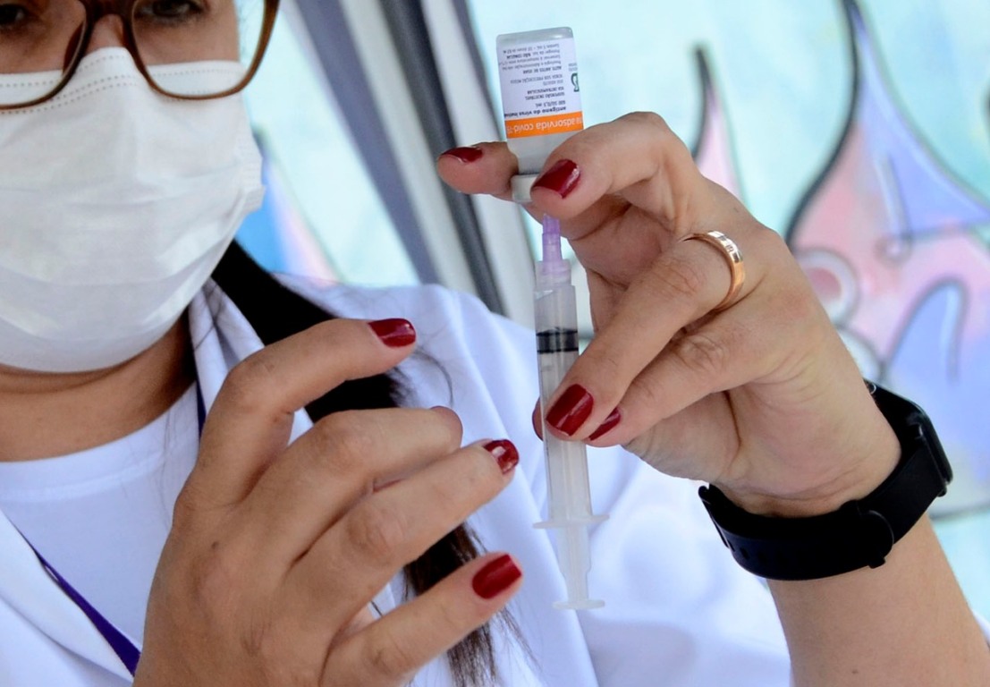 Várzea Paulista inicia agendamento de vacina para idosos 67+ Várzea Paulista inicia agendamento de vacina para idosos 67+