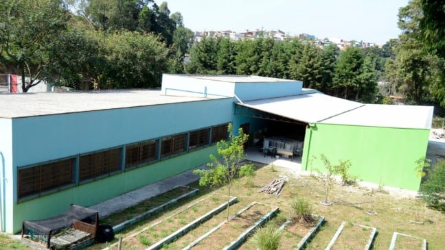 Prefeitura de Várzea Paulista faz melhorias em escolas municipais