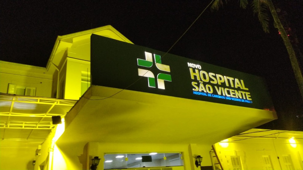 Setembro Amarelo: Hospital São Vicente ganha nova iluminação em sua fachada Setembro Amarelo: Hospital São Vicente ganha nova iluminação em sua fachada