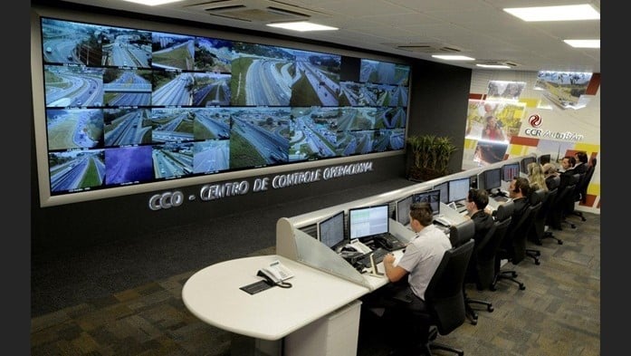Centro de Controle da CCR AutoBan: monitoramento das rodovias no feriadão de 7 de setembro (Foto: CCR)