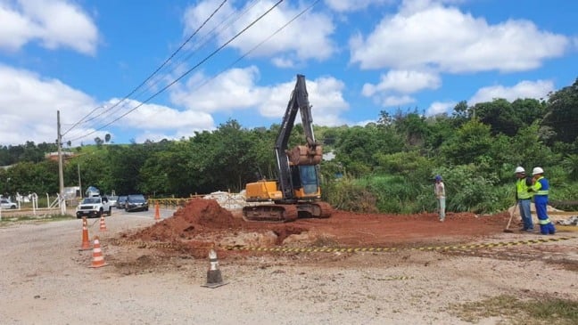 Marginal do Rio Jundiaí tem obras de contenção em andamento