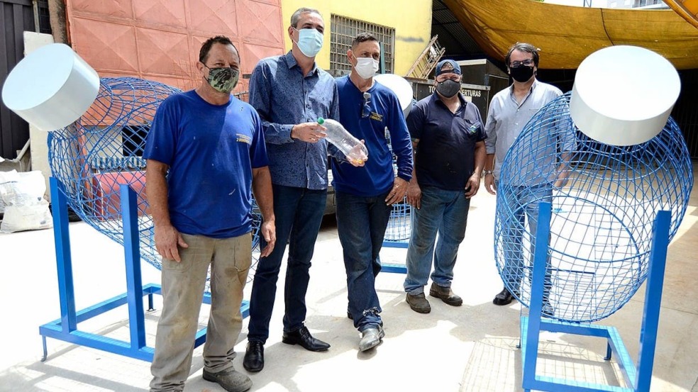 Garrafas Ecopontos promovem educação ambiental em Várzea Paulista Garrafas Ecopontos promovem educação ambiental em Várzea Paulista