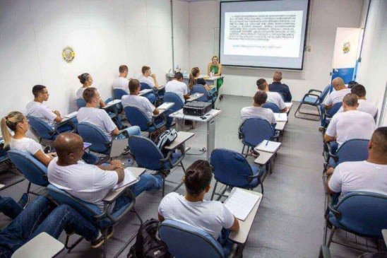 Guardas durante palestra em Itupeva