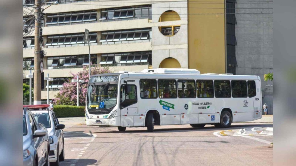 Ônibus elétrico Ônibus elétrico