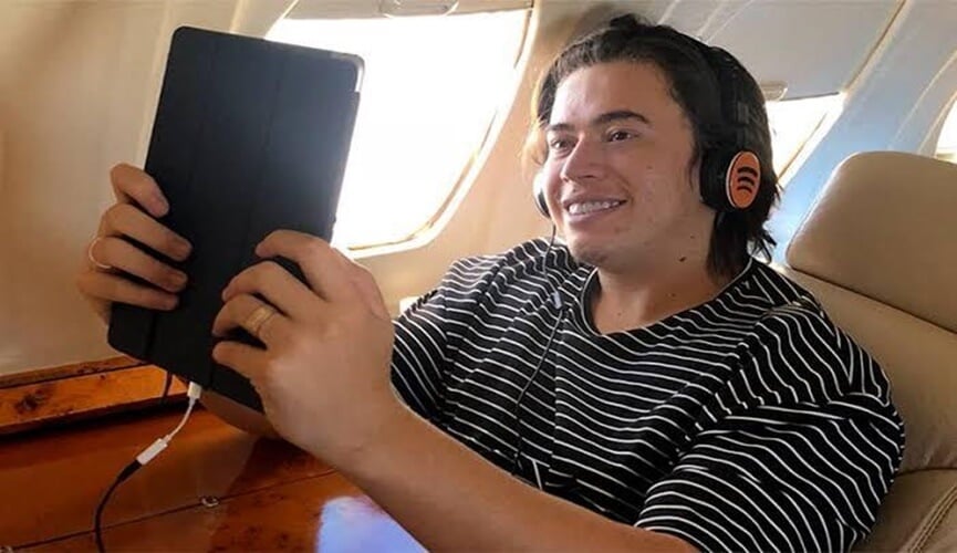 Humorista desenvolve app