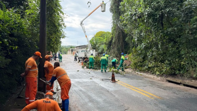 Zeladoria preventiva no Bairro dos Fernandes, em Jundiaí