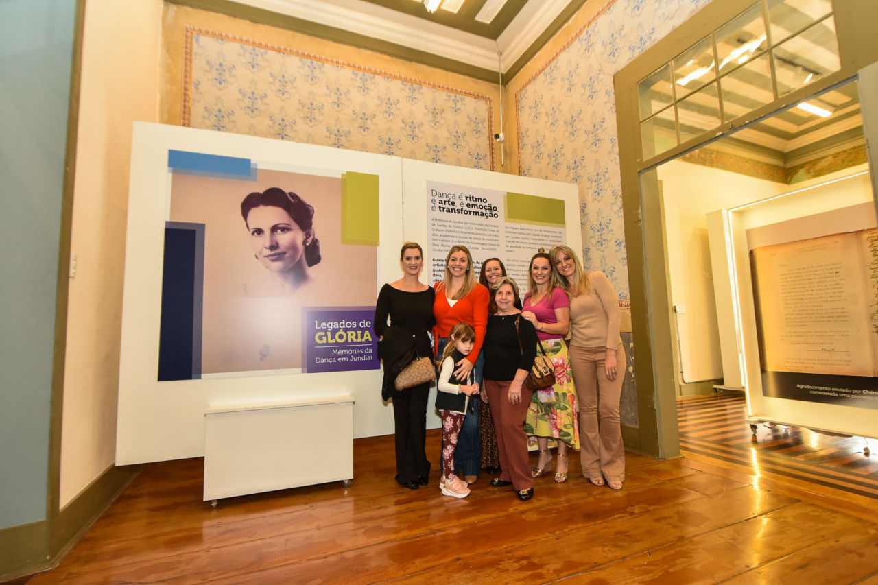 Exposição encantou quem esteve no Centro sábado (16)