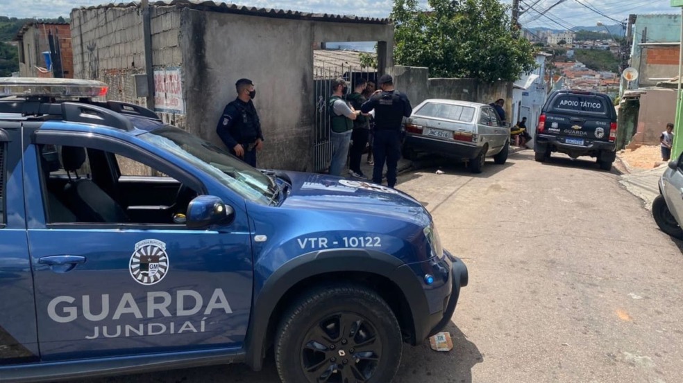 Foram notificados e orientados durante a ação três comércios do gênero (Foto: Prefeitura de Jundiaí)
 Foram notificados e orientados durante a ação três comércios do gênero (Foto: Prefeitura de Jundiaí)