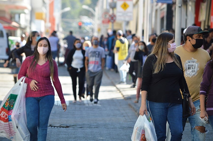 Pessoas no centro de Jundiaí