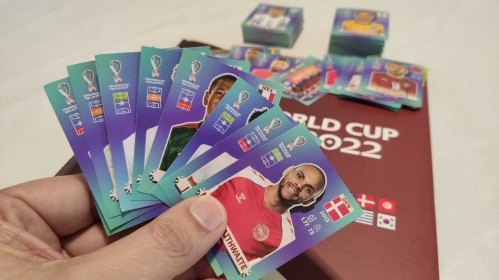 figurinhas para colar no álbum da Copa de 2022