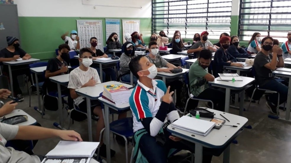 Alunos da rede municipal de Campo Limpo Paulista retornam ao ensino presencial