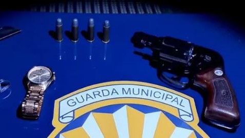 Jundiaí: Guardas Municipais capturam foragido da justiça em bar no Corrupira