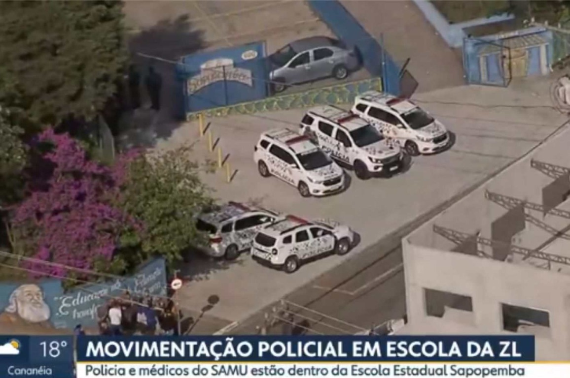 Ataque a tiros em escola de São Paulo deixa um morto e três feridos Ataque a tiros em escola de São Paulo deixa um morto e três feridos