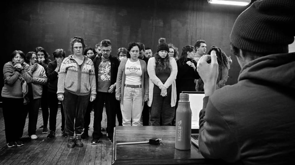 Ensaio do espetáculo: ATÉ QUANDO.