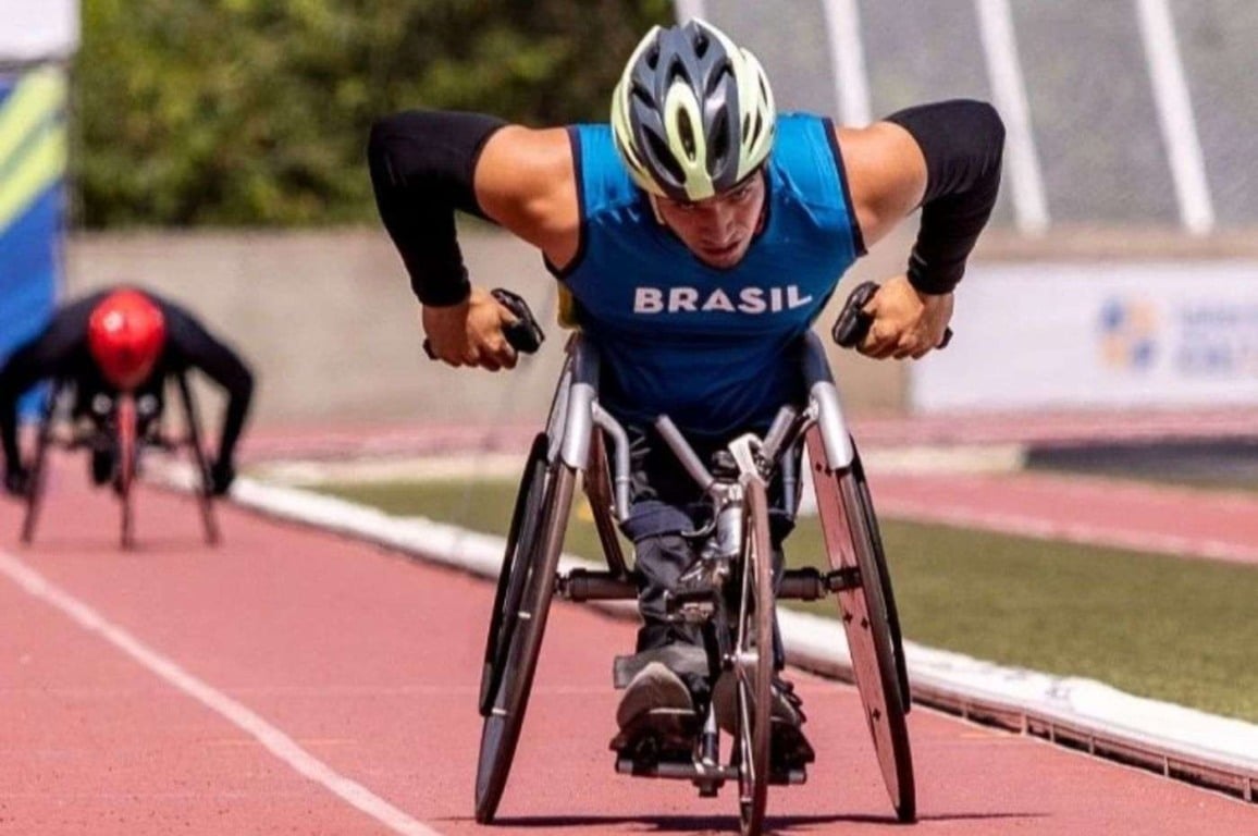 Atleta paralímpico de Jundiaí, Cristian Ribeira