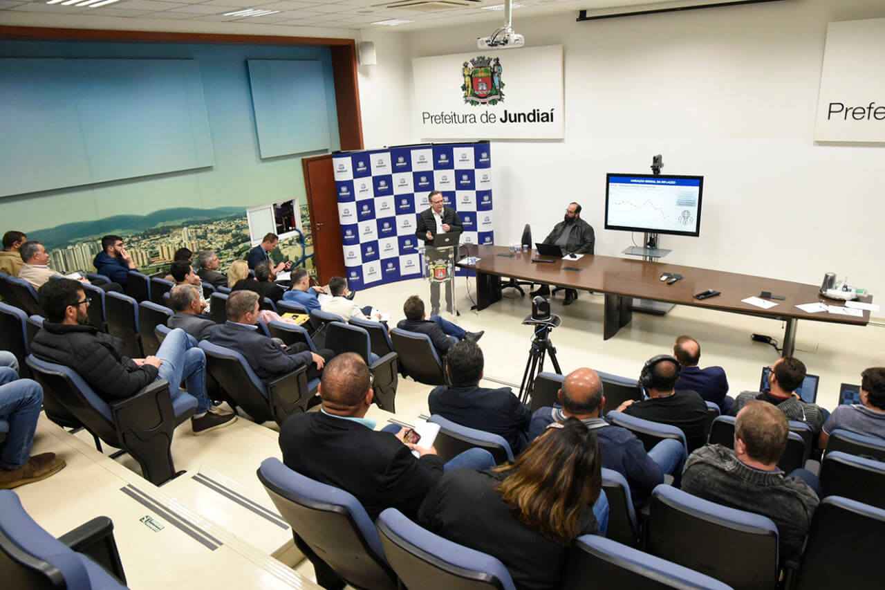 José Antonio Parimoschi e Luiz Fernando Boscolo fizeram a apresentação da LOA 2023