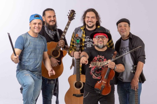 Banda Quatro Caras e Meio