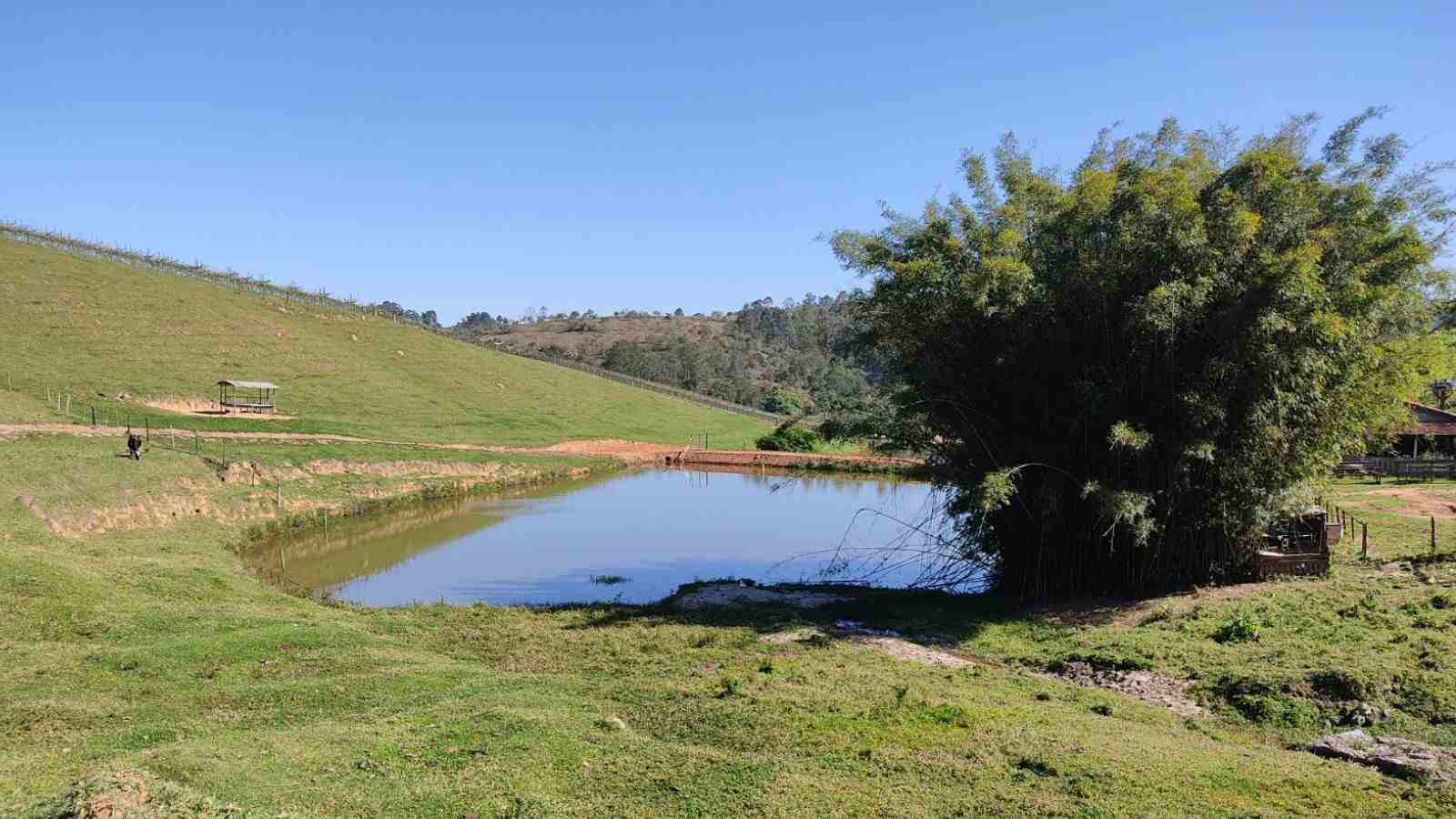 Barragem rural de Jundiaí.