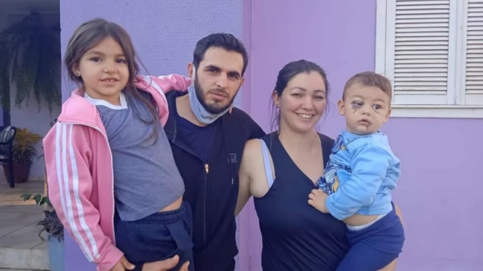 Bebê vítima de ataque a creche em SC recebe alta