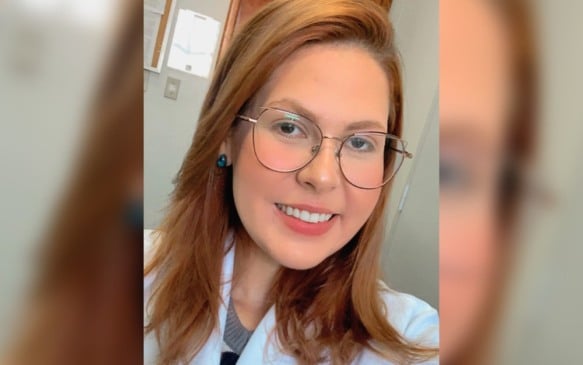 Filha de servente de pedreiro e costureira, jovem ganha bolsa de estudos em Harvard