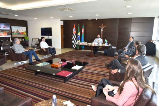 Encontro aconteceu no Paço Municipal