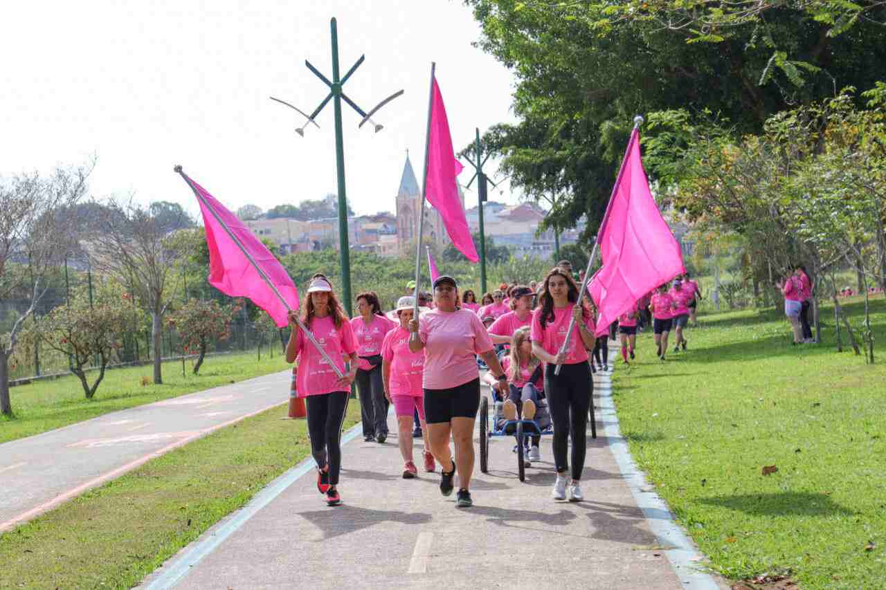 A caminhada é uma das formas de manter o corpo saudável e evitar uma série de doenças, como por exemplo, o câncer