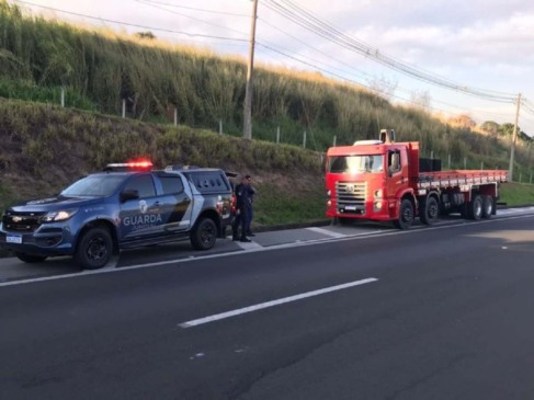 caminhão-abordado-GMJ-compressed