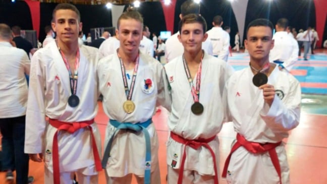 Várzea Paulista conquistas três medalhas de ouro no Campeonato Paulista de Karatê