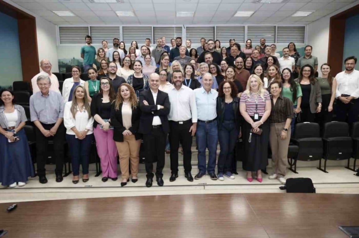 Servidores de Jundiaí durante o lançamento do canal Escuta Segura para denúncias de assédio