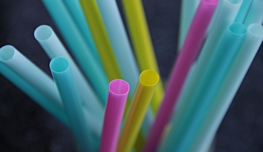 A partir de hoje, bares e restaurantes não podem usar canudos de plástico no Estado de SP