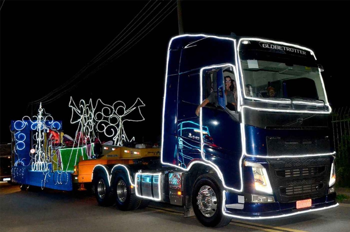 Caravana do Papai Noel em Várzea Paulista segue em cortejo nos dias 14 e 15