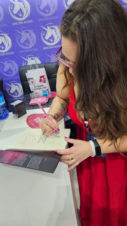 Carina Reis, autora de Jundiaí