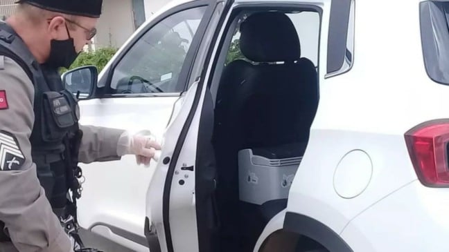 Enfermeira que transportava 70 doses de vacina contra Covid-19 tem carro roubado, na Paraíba
