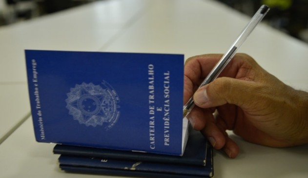 Foto de carteira de trabalho