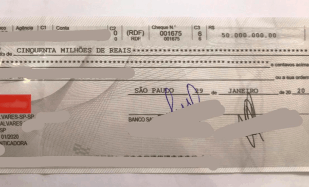 Cheque no valor de R$ 50 milhões