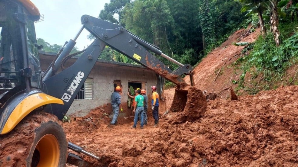 Prefeito de Várzea Paulista decreta Situação de Emergência na cidade