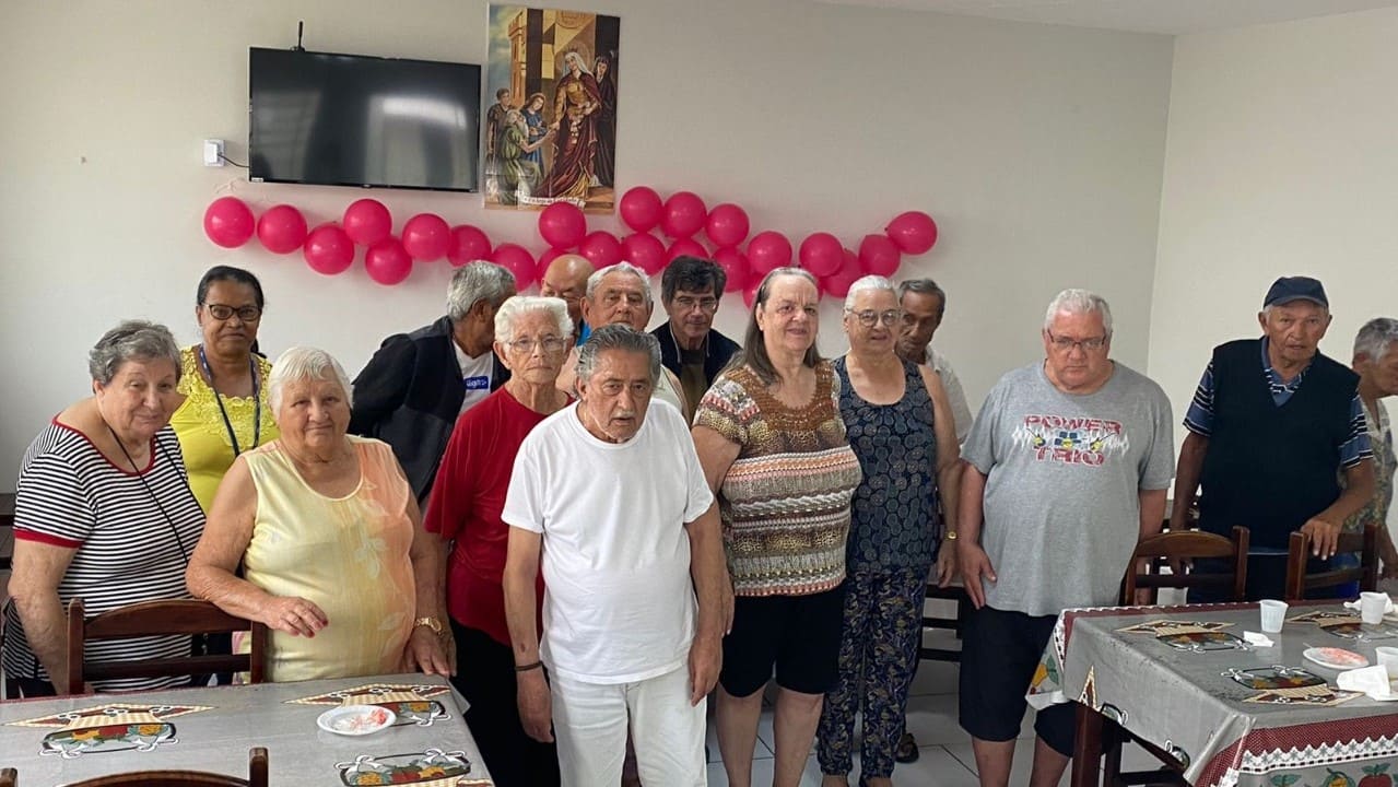 Campanha 'Adote um Vovô/Adote uma Vovó' é lançada pela ACE Jundiaí