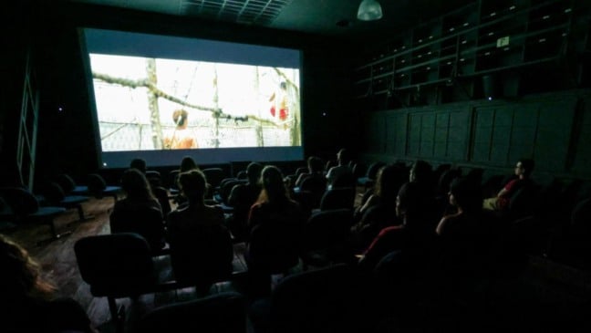 Sala de cinema do Espaço Expressa.