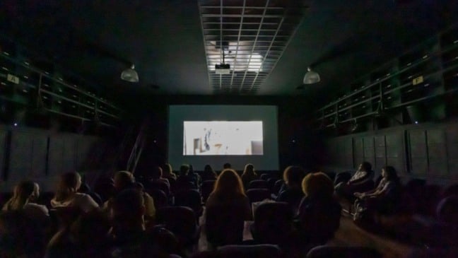 Sala de cinema.