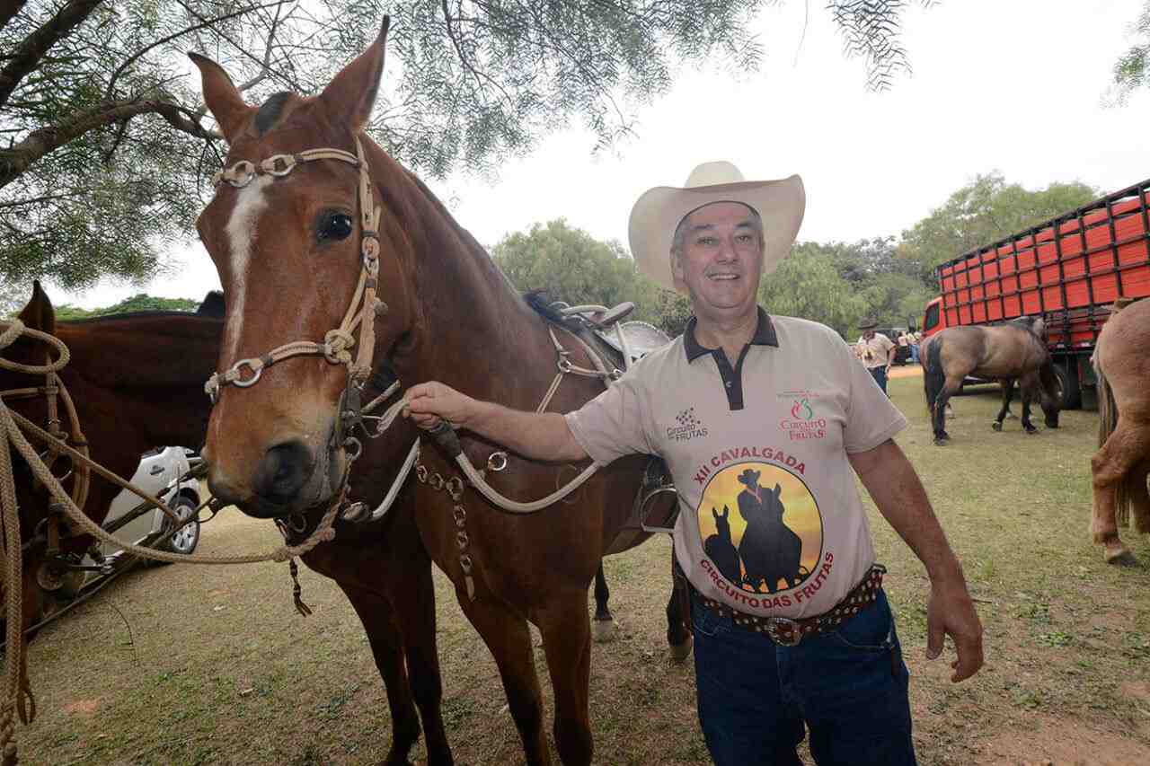 Claudinho ressaltou a satisfação de reencontrar amigos e percorrer as propriedades rurais