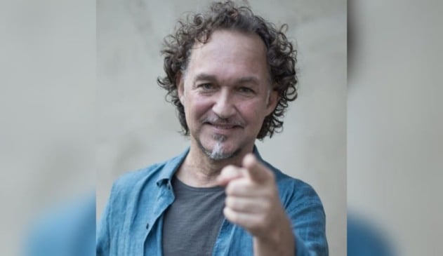 Cláudio Nucci fará live solidária no Facebook do ‘Pão & Poesia’