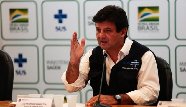 Luiz Henrique Mandetta durante coletiva de imprensa