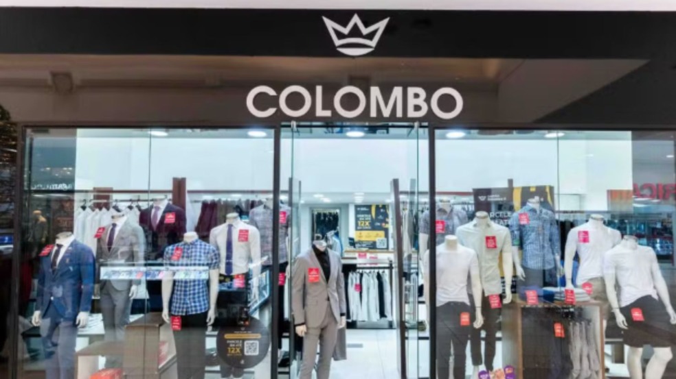 Fachada da loja colombo