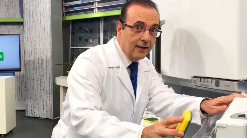 Roberto Martins Figueiredo, o Dr. Bactéria (Foto: Divulgação) Roberto Martins Figueiredo, o Dr. Bactéria (Foto: Divulgação)