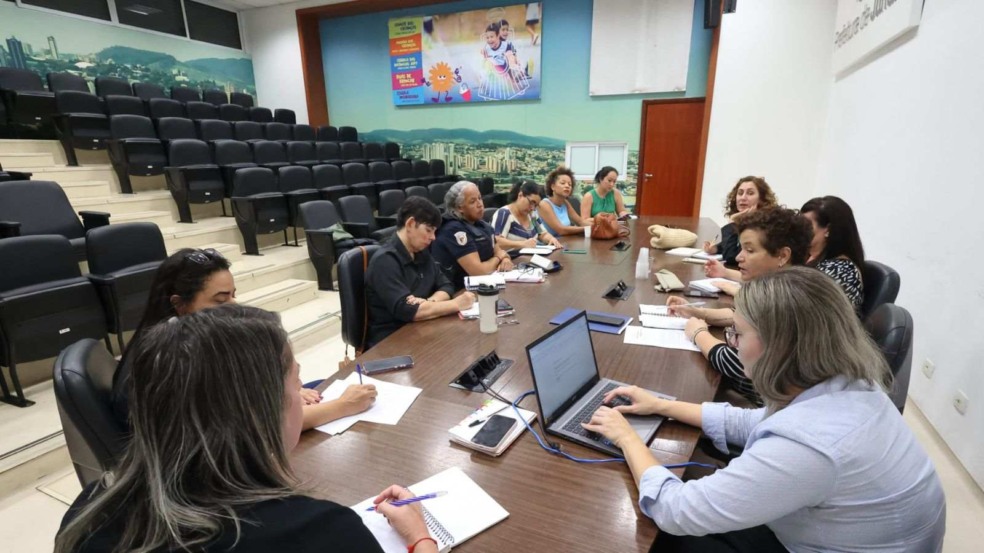 6ª Conferência Municipal de Políticas para as Mulheres 6ª Conferência Municipal de Políticas para as Mulheres