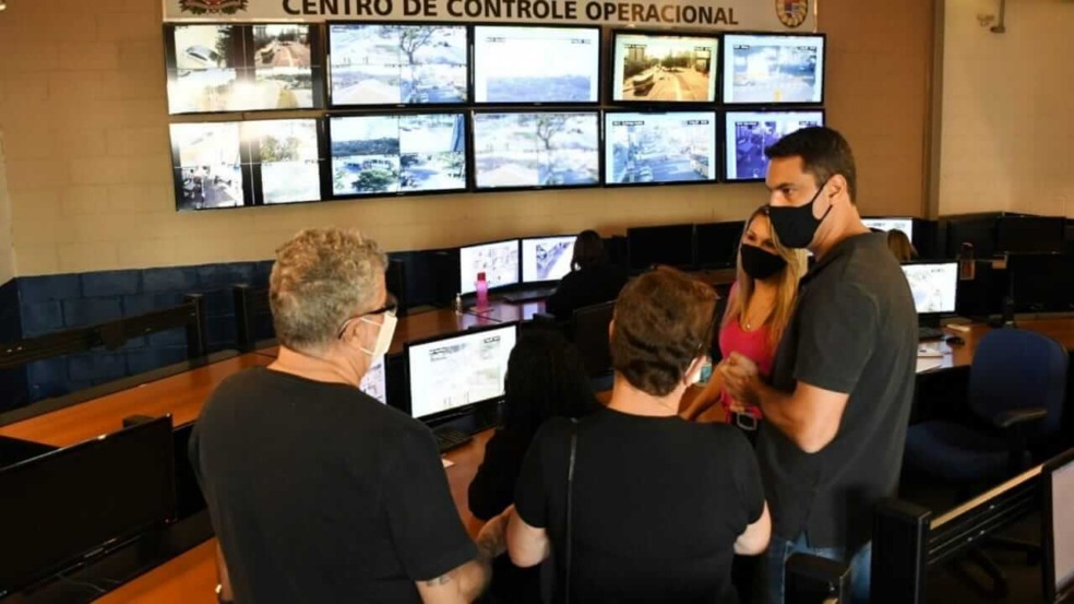 Os visitantes foram recebidos pela gestora da UGSM, coronel Carla Basson